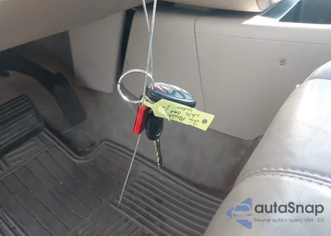 2010 GMC Yukon Slt из США, поврежденный, VIN 1GKUCCE08AR286524